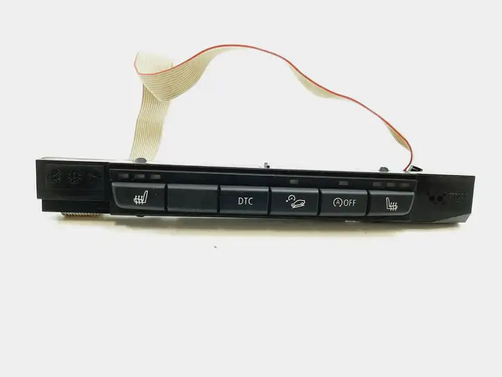 BMW X1 E84 (2009 - 2015) 6131920397701 Блок кнопок на панели — фото 1