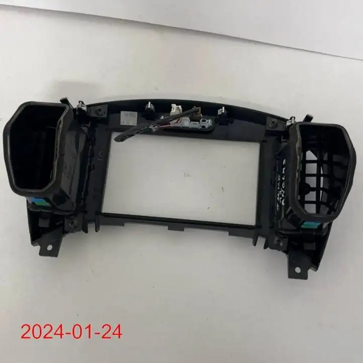 Nissan Juke I F15 (2010 - 2018) 68260-1KE0A Отделка внутренней панели салона — фото 2