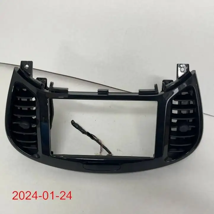 Nissan Juke I F15 (2010 - 2018) 68260-1KE0A Отделка внутренней панели салона — фото 3