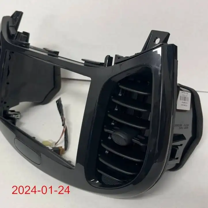Nissan Juke I F15 (2010 - 2018) 68260-1KE0A Отделка внутренней панели салона — фото 4