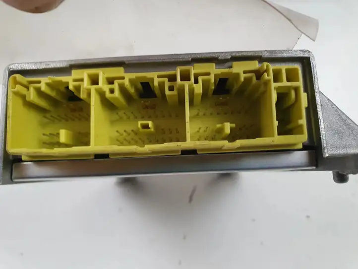 Mazda CX-7 (2009 - 2014) K0273 Блок управления SRS — фото 3