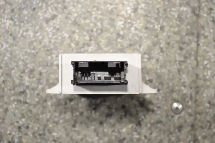 BMW 5 E39 (1996 - 2003) 61356905668 Блок иммобилайзера — фото 4