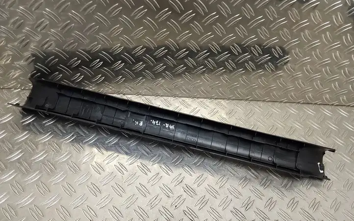 Toyota Yaris (2012 - 2014) 679140D100 Внутренняя отделка переднего порога — фото 4