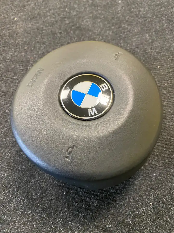 BMW M4 F82 F83 (2014 - 2020) 7845795 Подушка безопасности руля — фото 2