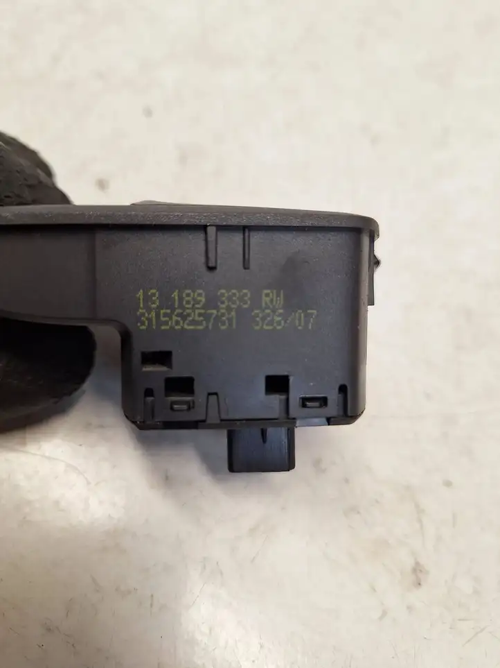Opel Corsa D (2006 - 2010) 13189333 Кнопка стеклоподъемников — фото 4