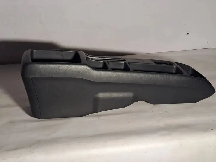 Toyota Corolla Verso E121 (2001 - 2004) 5891113060 Центральная консоль — фото 2