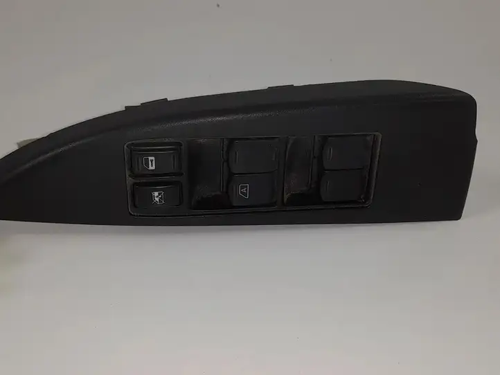 Subaru Outback (2009 - 2014) 94263AJ030 Кнопка стеклоподъемников — фото 2