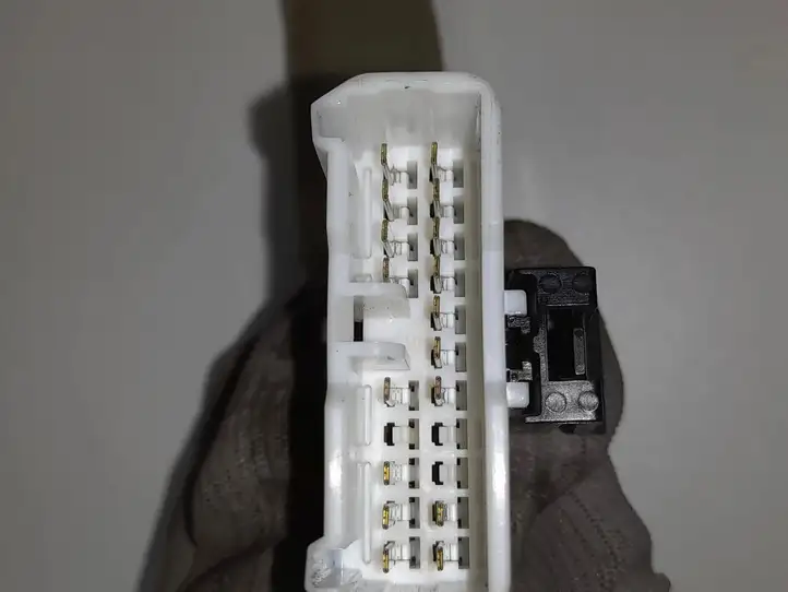 Subaru Outback (2009 - 2014) 94263AJ030 Кнопка стеклоподъемников — фото 3