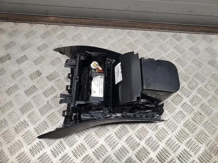 Mercedes-Benz GLA W156 (2013 - 2017) A1766807200 Пепельница — фото 8