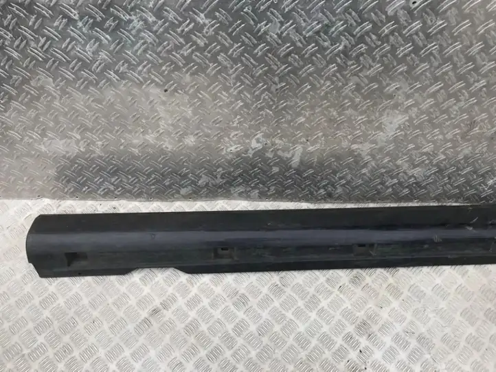 Opel Vectra (2005 - 2009)  13178953 Порог