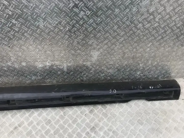 Opel Vectra (2005 - 2009)  13178953 Порог