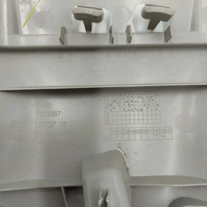 Mini One Cooper F56 F55 (2012 - 2022) 7313337 Верхняя обшивка стойки B — фото 2