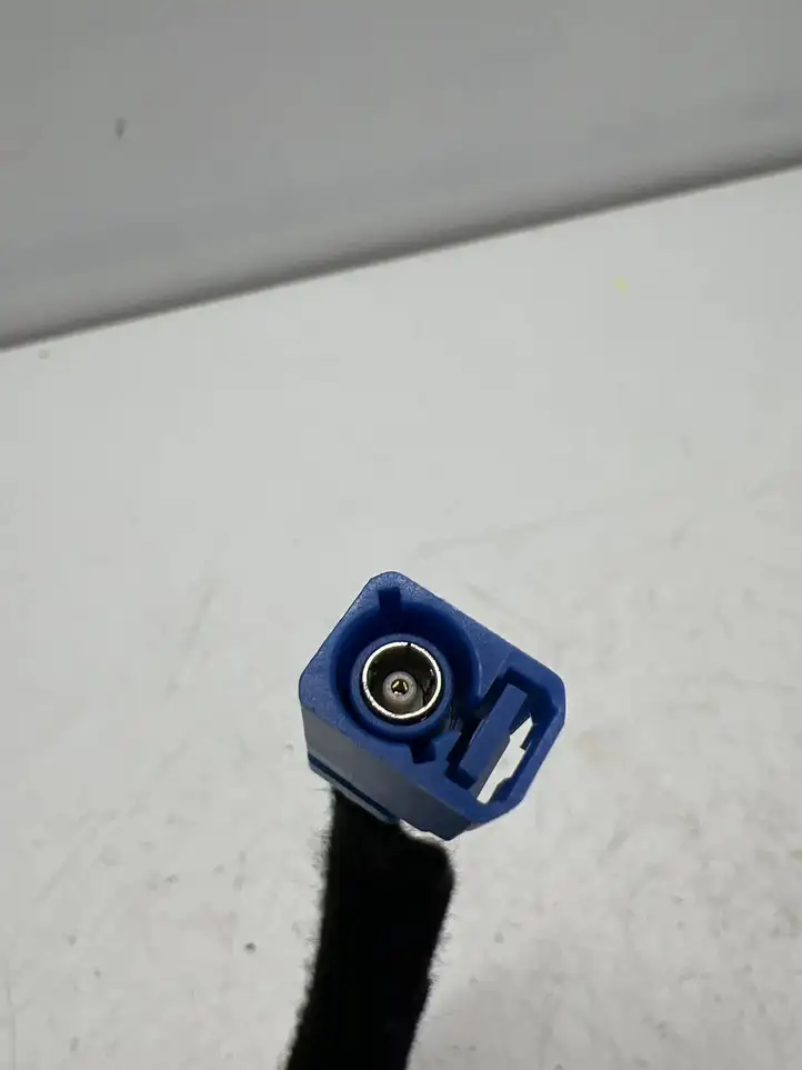 Renault Captur (2013 - 2020) 259752753R GPS антенна — фото 2