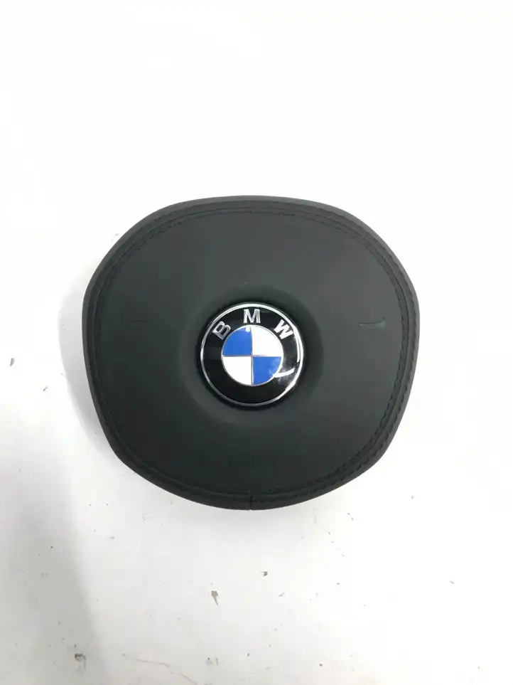 BMW X3 G01 (2018 - 2024) Подушка безопасности руля — фото 1