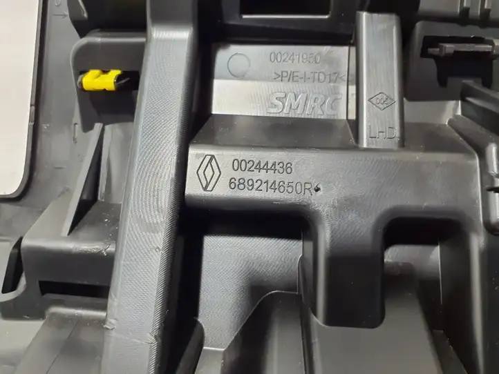Renault Megane E-Tech (2022 - ) 689214650R Отделка внутренней панели салона — фото 2