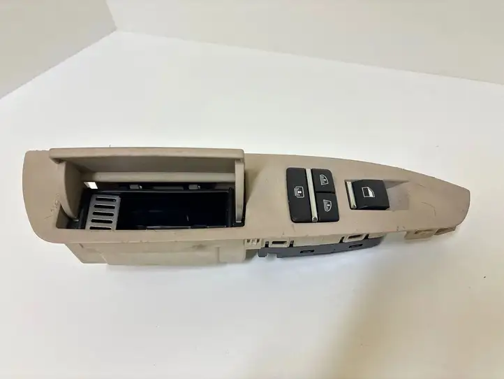 BMW 7 F01 (2008 - 2016) 9195269 Блок кнопок стеклоподъемников — фото 1