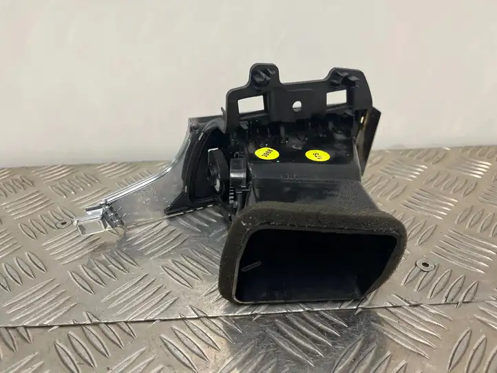 Audi A6 C7 (2011 - 2014) 4G1820901 Боковой воздушный дефлектор — фото 3