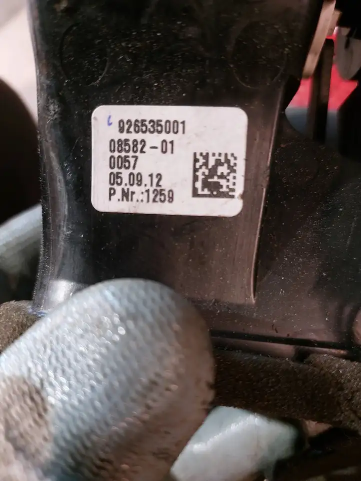 BMW 3 F30 F35 F31 (2012 - 2018) 926535001 Задний воздушный дефлектор — фото 2
