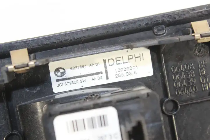 BMW 5 E60 E61 (2004 - 2010) 15939801 Кнопка стеклоподъемников — фото 5