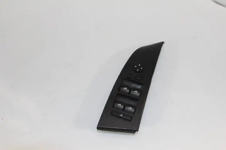 BMW 5 E60 E61 (2004 - 2010) 6951909 Кнопка стеклоподъемников — фото 5