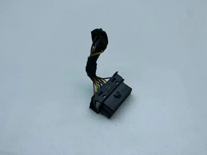 BMW 5 F10 F11 (2009 - 2016) 8380698 Прочая электропроводка — фото 2
