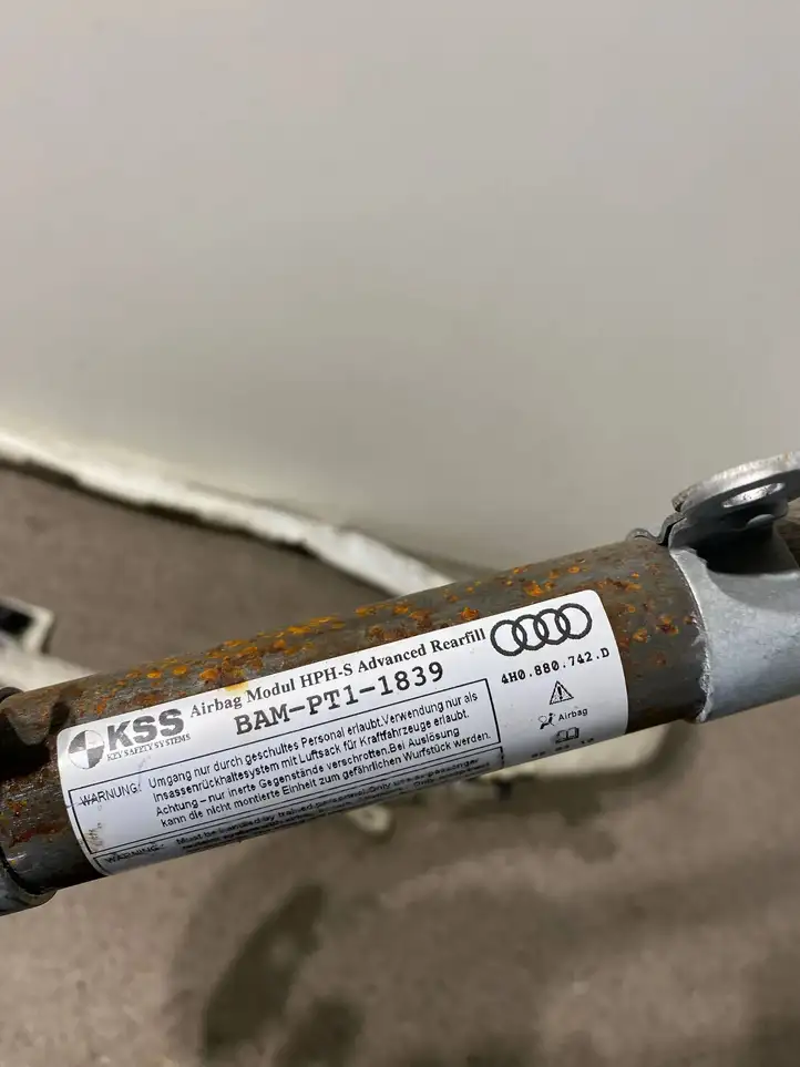 Audi A8 S8 D4 4H (2010 - 2014) 4H0880742D Боковая подушка безопасности шторка — фото 8