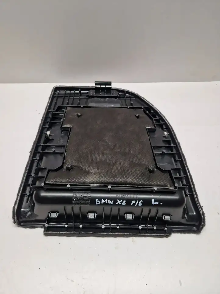 BMW X6 F16 (2014 - 2017) 7246987 Боковая обшивка багажника — фото 4