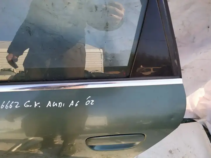 Audi A6 S6 C5 4B (2001 - 2004) Накладка стекла задней двери — фото 3