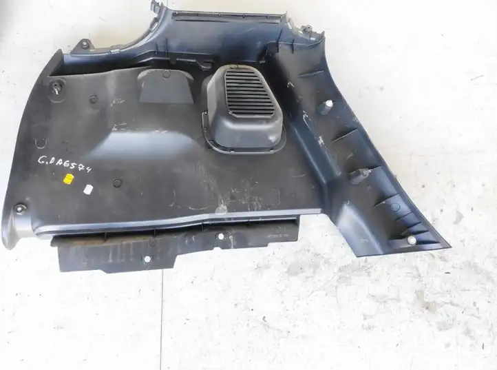 Opel Meriva A (2002 - 2006) 13122015 Прочая отделка багажника — фото 2