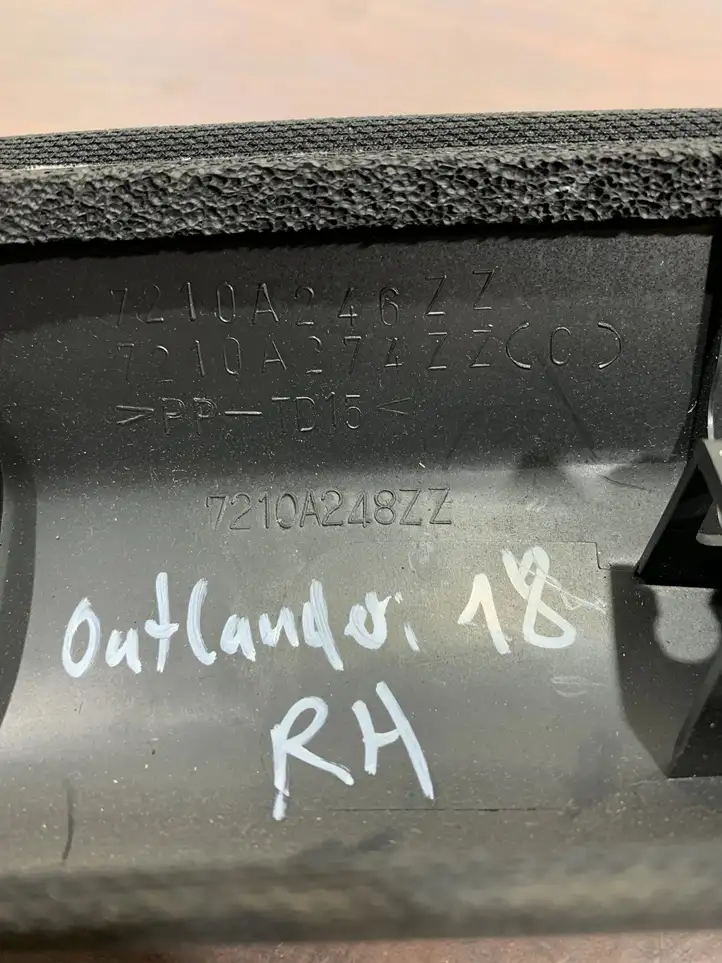 Mitsubishi Outlander IV (2021 - ) 7210A248ZZ Обшивка стойки A — фото 5