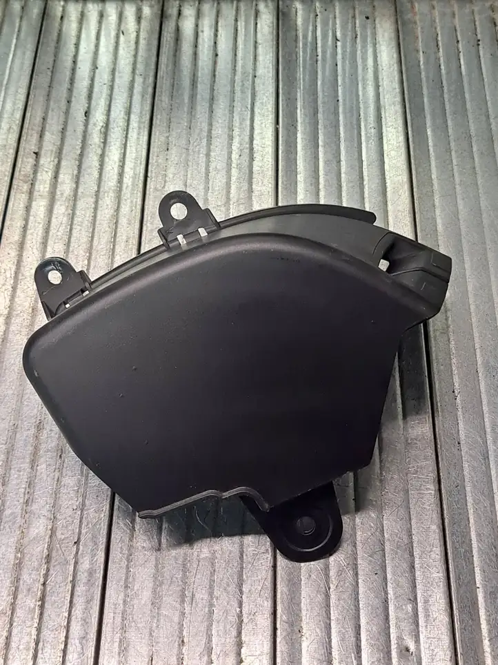 BMW 3 E92 E93 (2005 - 2014) 7139457 Накладка ремня безопасности — фото 3