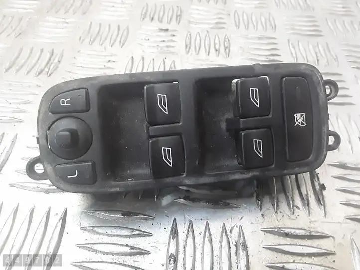 Volvo V50 (2004 - 2008) Кнопка стеклоподъемников — фото 6
