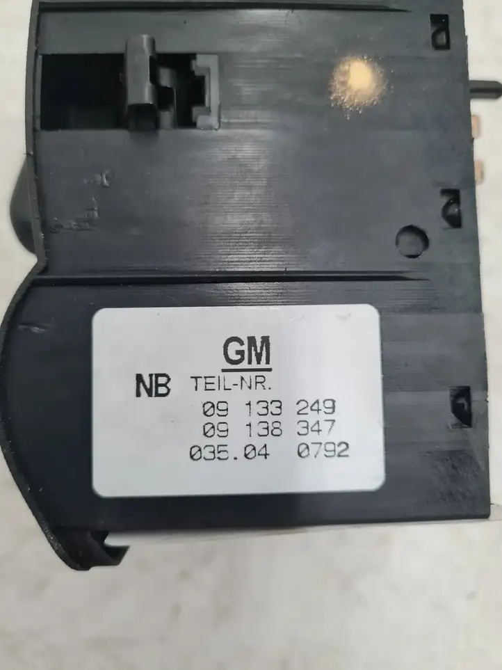 Opel Zafira A (1999 - 2003) 09133249 Включатель фонарей — фото 3