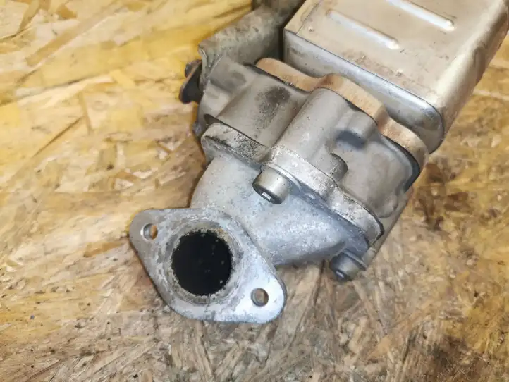 Toyota Hilux (AN10, AN20, AN30) (2004 - 2008) 2560130080 Охладитель клапана EGR — фото 3