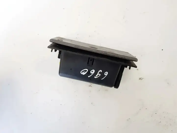 Opel Vectra C (2002 - 2005) 230635620 Передняя пепельница — фото 2