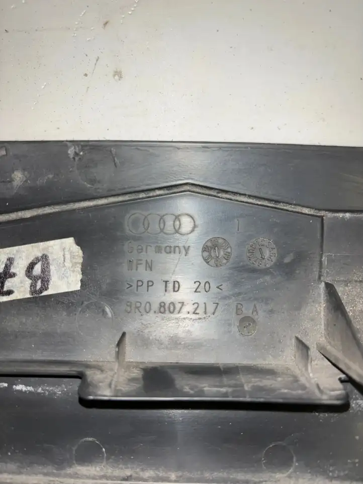 Audi Q5 SQ5 (2012 - 2017) 8R0807217B Прочие внешние детали — фото 3