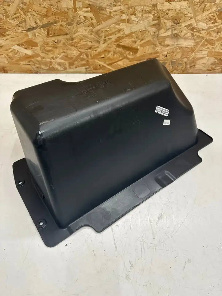 Ford Ranger (2015 - 2019) AB392116G040 Ящик для хранения в багажнике — фото 1