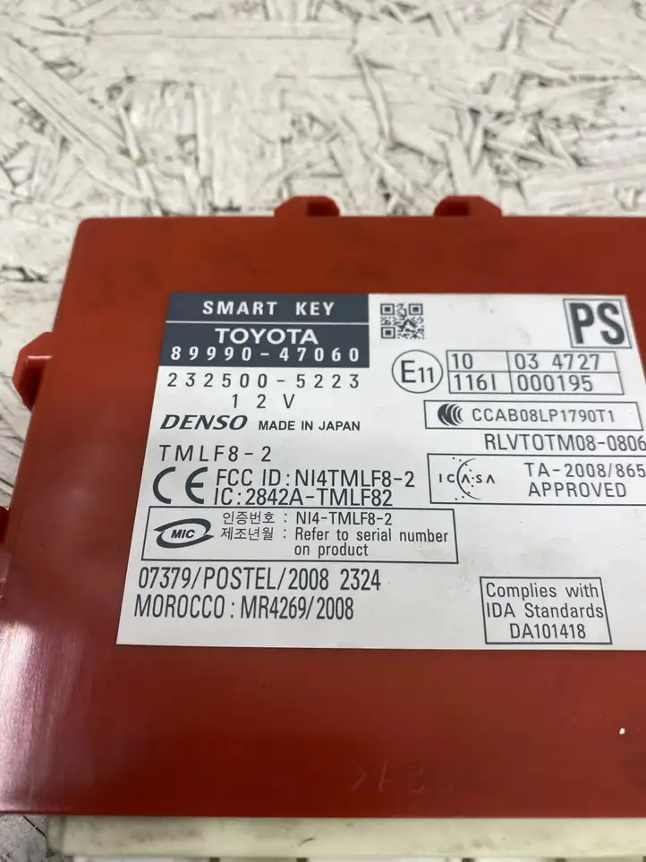 Toyota Prius (XW30) (2009 - 2015) 8999047060 Блок бесключевого доступа — фото 2