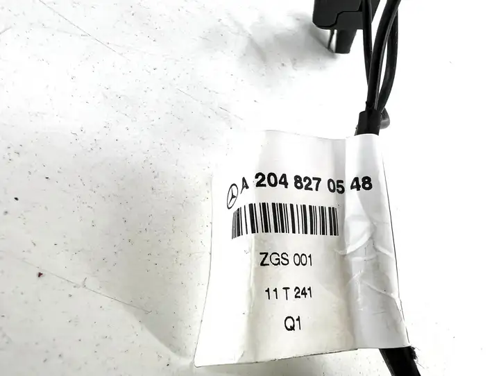 Mercedes-Benz C W204 (2007 - 2014) A2048270548 Усилитель антенны — фото 5