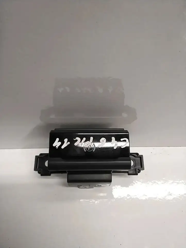 Citroen C4 Grand Picasso (2013 - 2016) 9801489ZD Кнопка ручного тормоза — фото 1