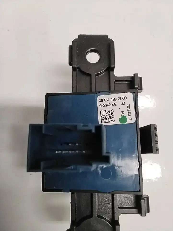 Citroen C4 Grand Picasso (2013 - 2016) 9801489ZD Кнопка ручного тормоза — фото 3