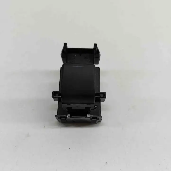 Lexus UX (2020 - ) 8481033140 Кнопка стеклоподъемников — фото 1