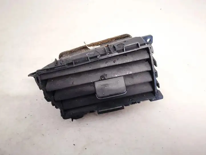 Honda Civic IX (2011 - 2017) 77615tv120b0 Центральный воздушный дефлектор — фото 1