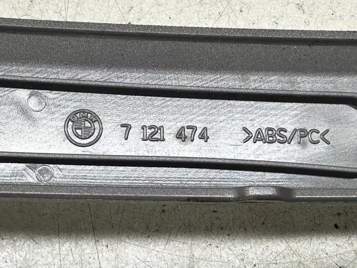 BMW 3 E90 E91 (2005 - 2012) 7121474 Отделка внутренней панели салона — фото 8