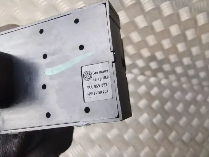 Volkswagen Golf V (2003 - 2009) 1K4959857 Кнопка стеклоподъемников — фото 3
