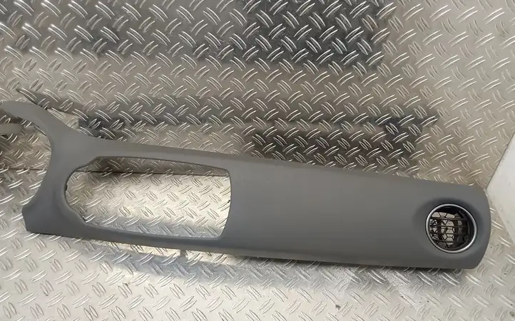 Toyota Yaris (2014 - 2019) 554700D090 Отделка внутренней панели салона — фото 3