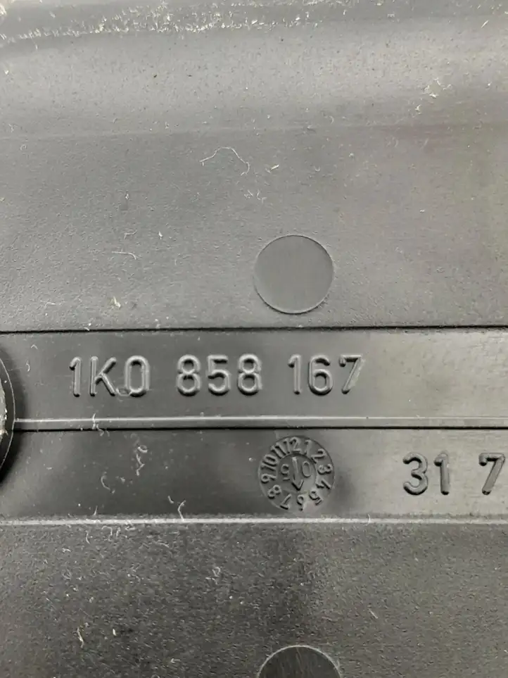Volkswagen Jetta V (2005 - 2010) 1K0858167 Коврик ящика — фото 3