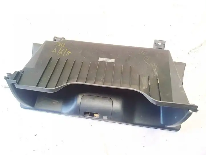 Honda CR-V (2006 - 2009) 77500swae010m1 Вещевой ящик — фото 2