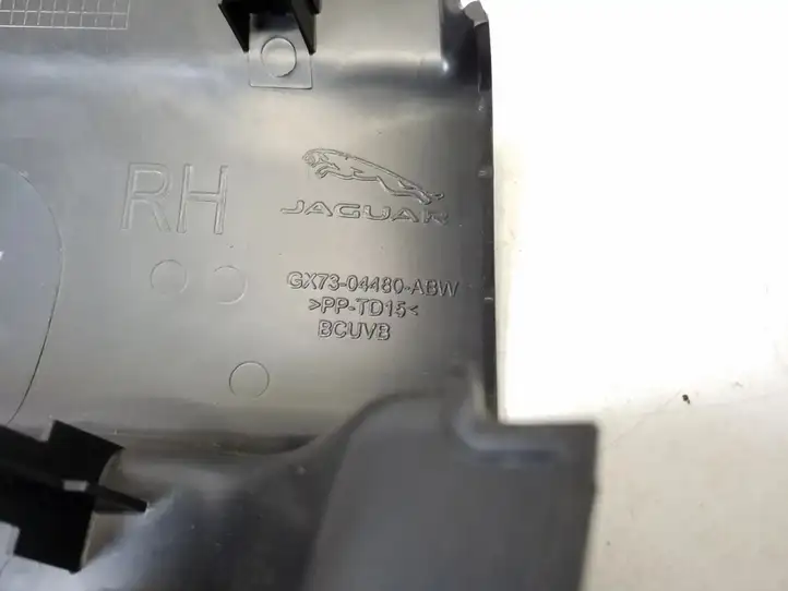 Jaguar XE (2014 - 2019) GX7304480ABW Отделка внутренней панели салона — фото 2