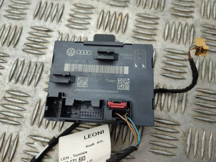 4F0959795N Audi A4 S4 B8 8K Durų elektronikos valdymo blokas